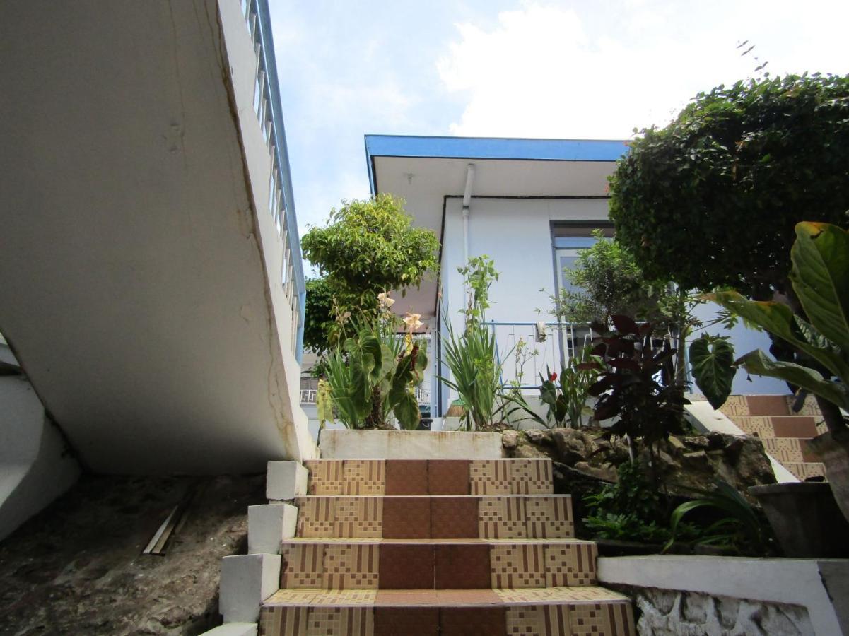 Hotel Pantes سارانجان المظهر الخارجي الصورة