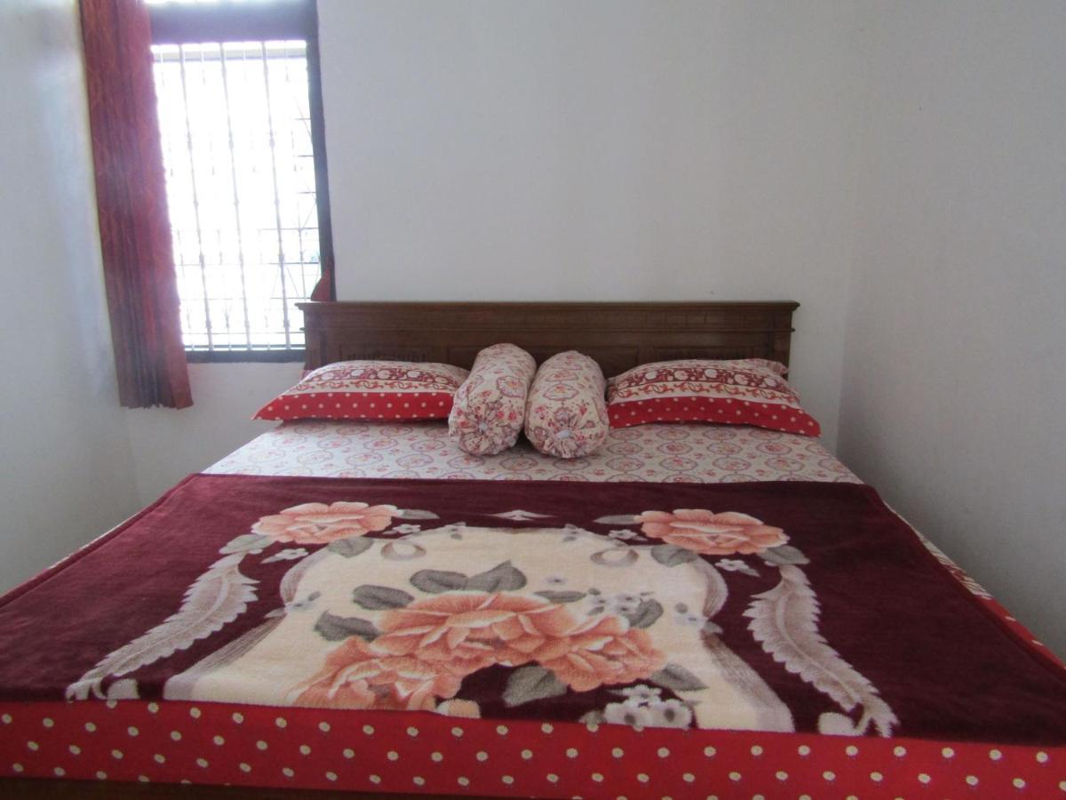 Hotel Pantes سارانجان المظهر الخارجي الصورة
