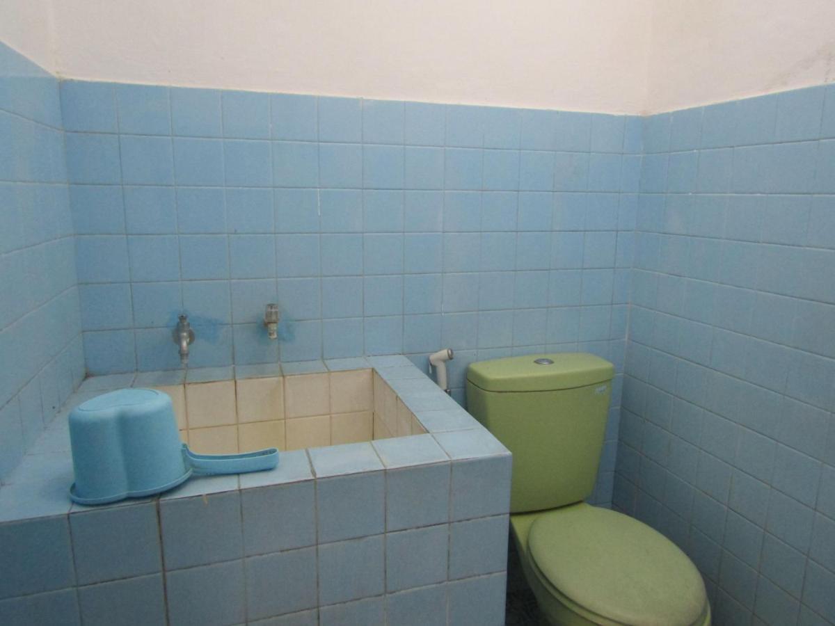 Hotel Pantes سارانجان المظهر الخارجي الصورة