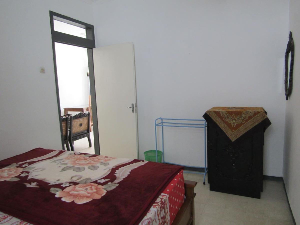 Hotel Pantes سارانجان المظهر الخارجي الصورة